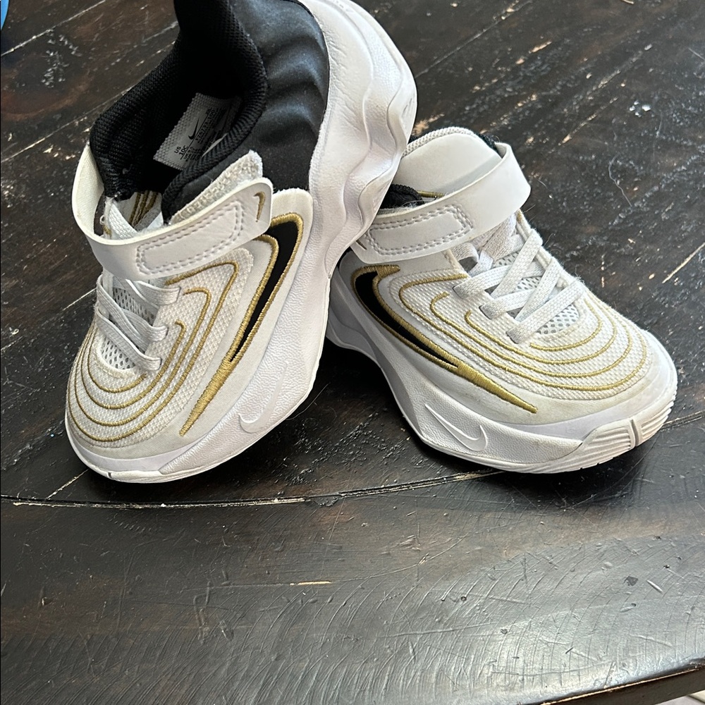 Nike Giannis Immortality 4 Kids White and Gold Accent Sneakers